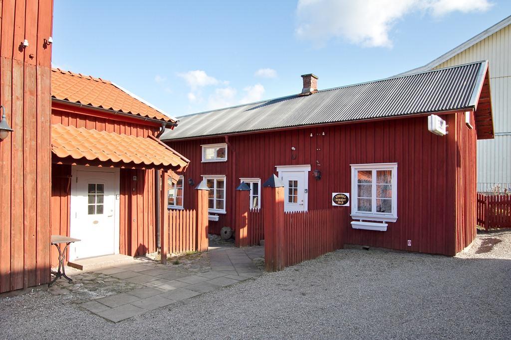 Hotell Mikaelsgarden Vårgårda Kültér fotó