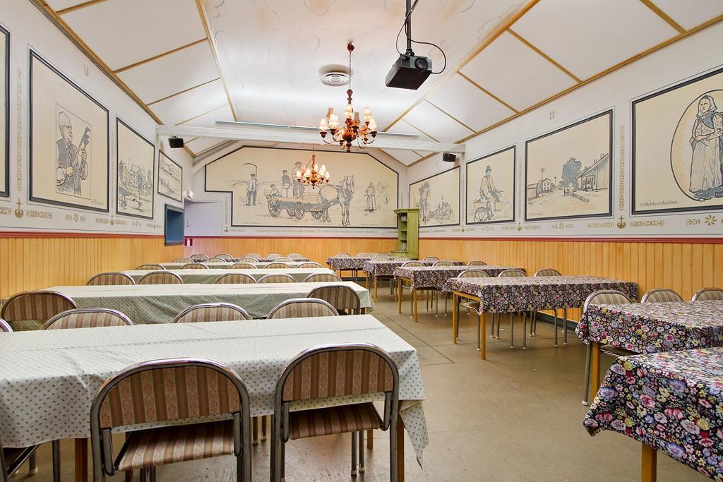 Hotell Mikaelsgarden Vårgårda Kültér fotó